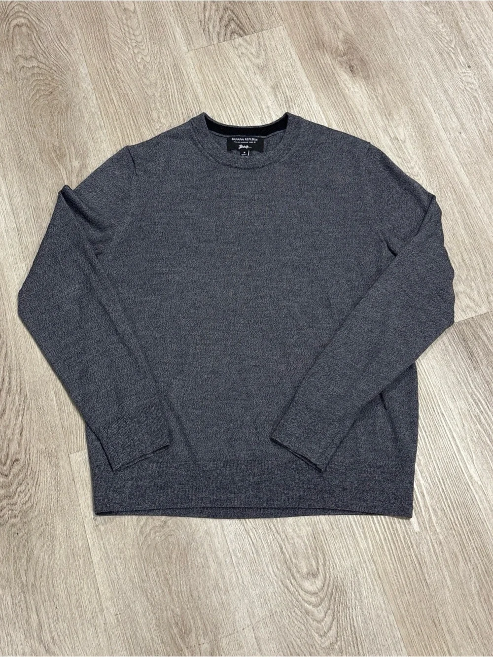 Banana Republic Mens M Gray Italian Merino Wool Baruffa Crewneck Sweater